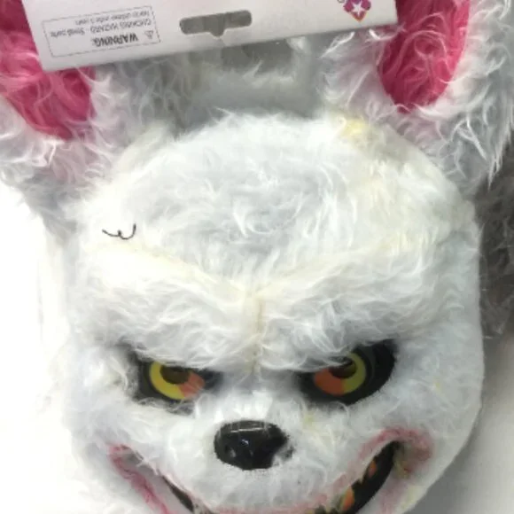 Special Lot of 4 Halloween monster mask set be bad bunny